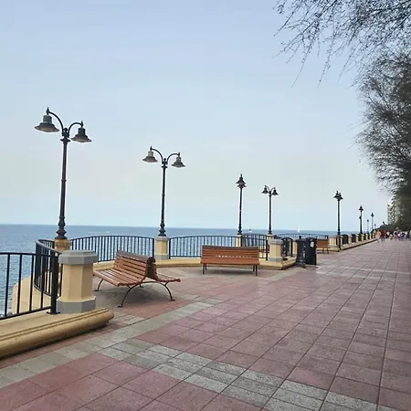 Seaview 3 Bedrooms In Balluta S5 *
