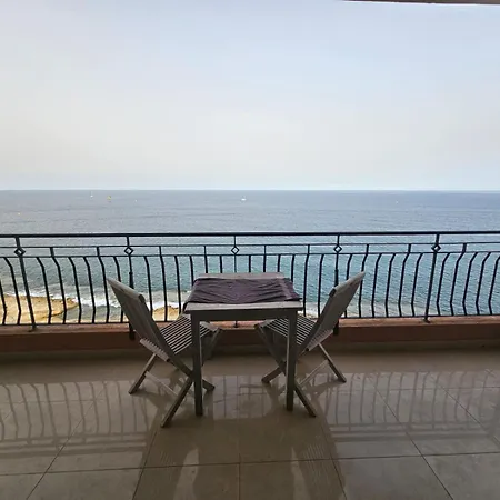 Seaview 3 Bedrooms In Balluta S5 Apartment *