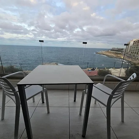 Apartment Seaview 3 Bedrooms In Balluta S5 *