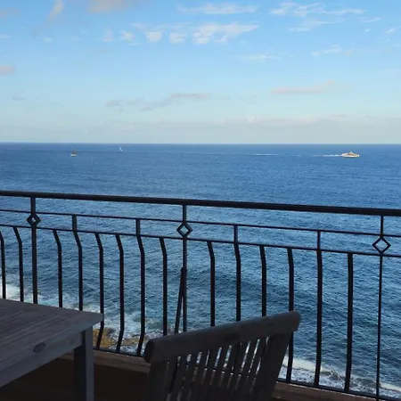 Seaview 3 Bedrooms In Balluta S5