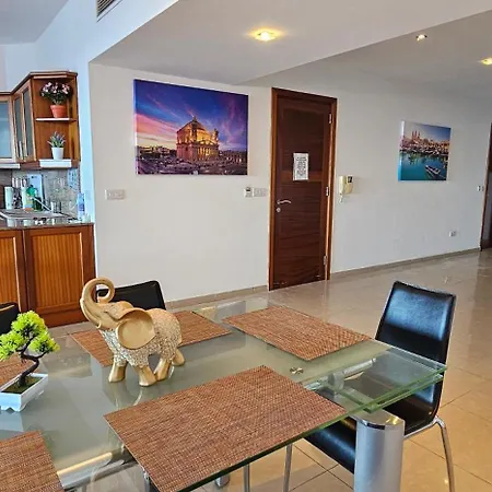 Seaview 3 Bedrooms In Balluta S5