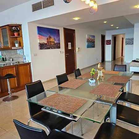 Apartment Seaview 3 Bedrooms In Balluta S5 Sliema