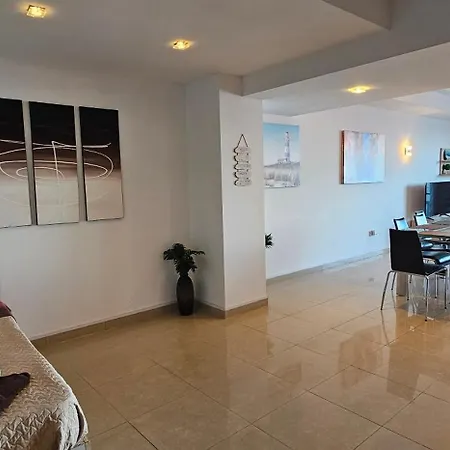 Seaview 3 Bedrooms In Balluta S5 Sliema