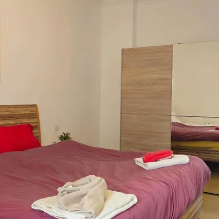 Seaview 3 Bedrooms In Balluta S5 Apartment