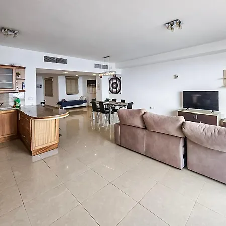 아파트 Seaview 3 Bedrooms In Balluta S5