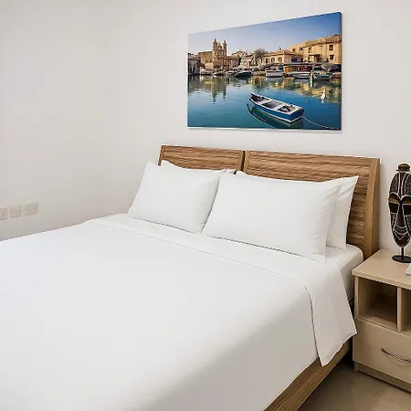 Seaview 3 Bedrooms In Balluta S5 아파트