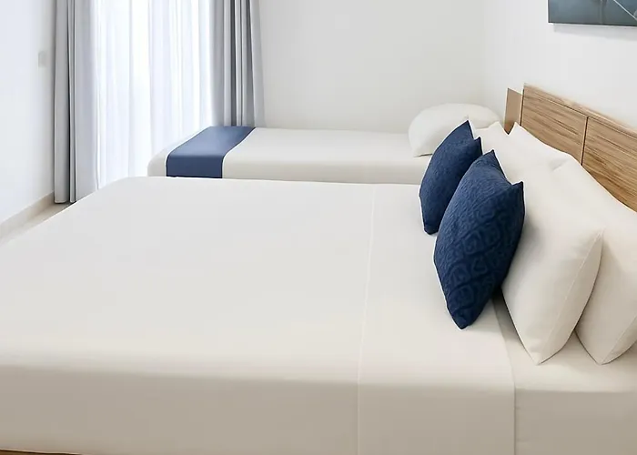 Seaview 3 Bedrooms In Balluta S5 Sliema